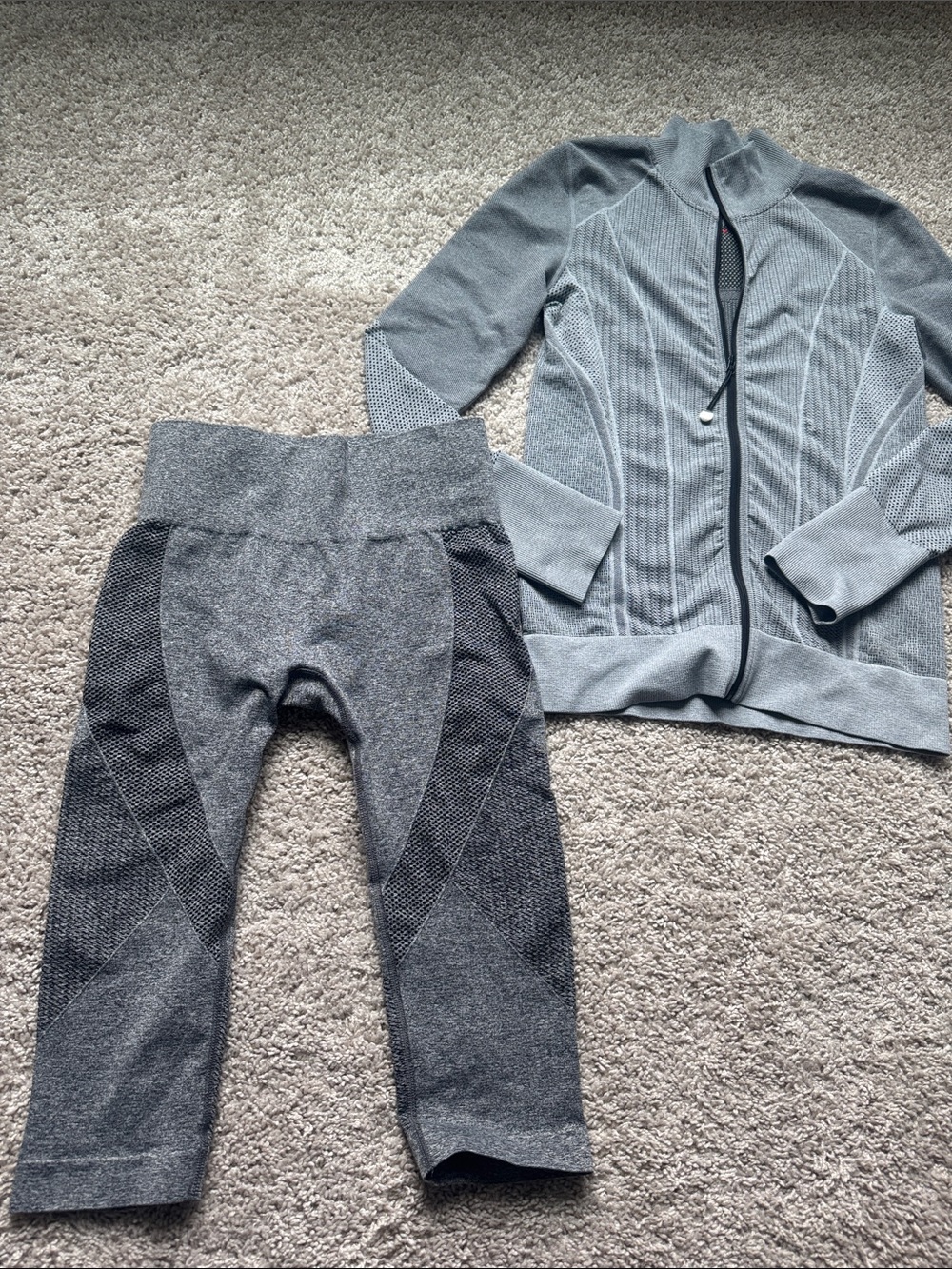 Uniquely Lorna Jane workout set